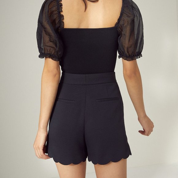 Black Wilfred Scallop Shorts BNWOT - Picture 4 of 8